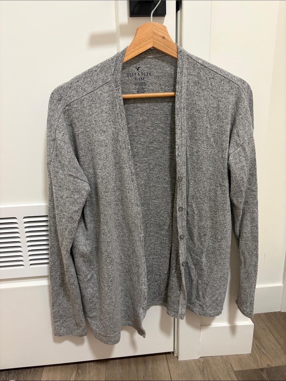American Eagle Outfitters Gray Open-Front Men’s Cardigan